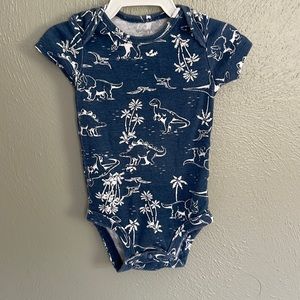 Carter’s Dinosaur 🦕 Onsie